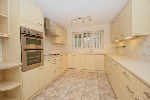 11 Bladons Walk, Kirk Ella, Hull, HU10 7AX