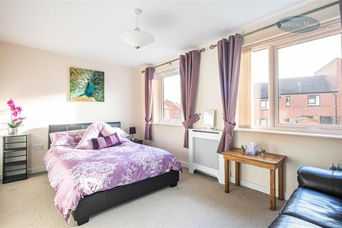 30 Brearley Drive, Sheffield, S5 8BF