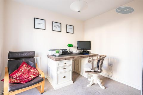 30 Brearley Drive, Sheffield, S5 8BF