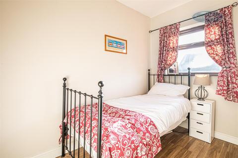 5 Bickerton Road, Sheffield, S6 1SF