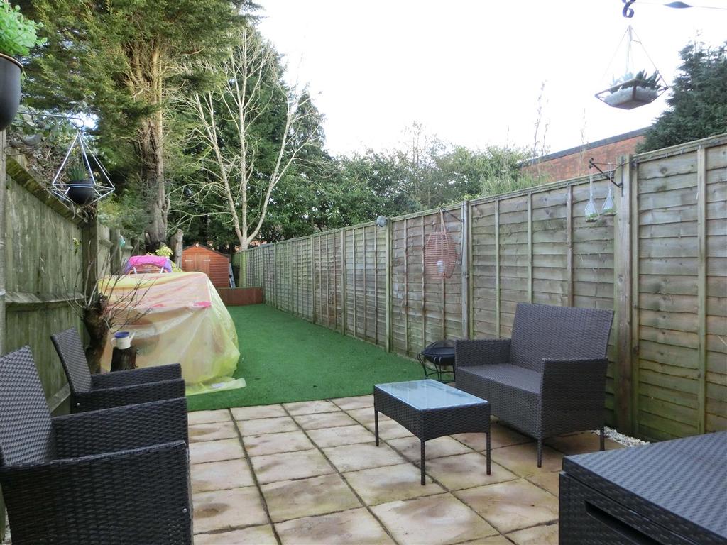 Alcester Road 293 garden 1.jpg
