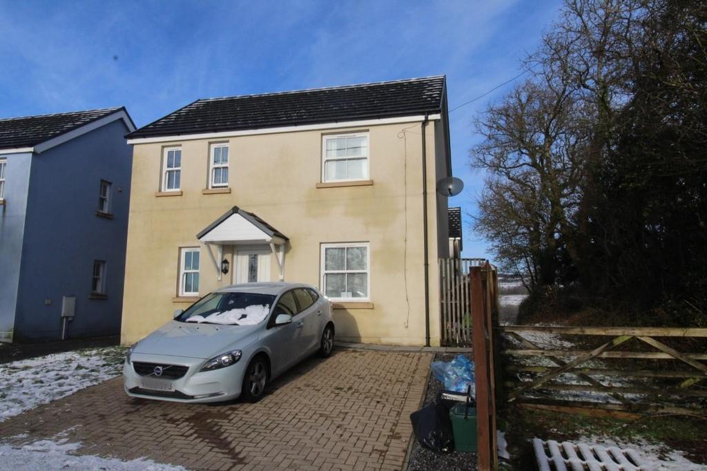 Penygroes Road, Blaenau, Ammanford 3 bed detached house £159,995