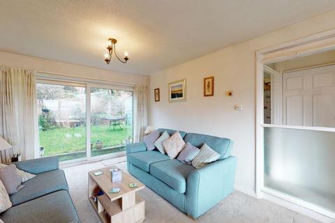 19 Bicknor Close, Canterbury, CT2 7UB