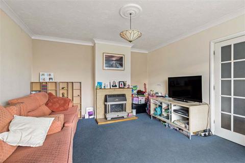 21 Deans Walk, Ashford, TN23 5BL