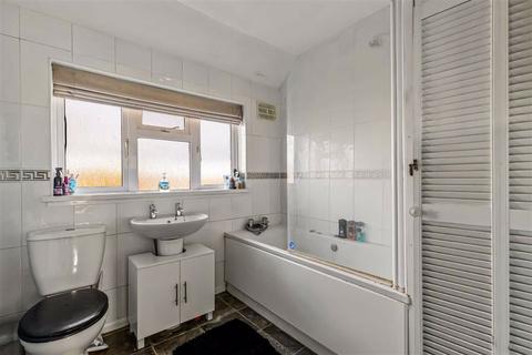 21 Deans Walk, Ashford, TN23 5BL