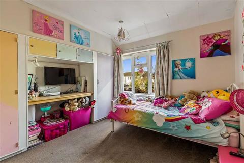 21 Deans Walk, Ashford, TN23 5BL