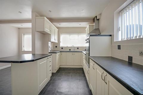 89 Elm Road, Shoeburyness, Southend-on-sea, SS3 9RF
