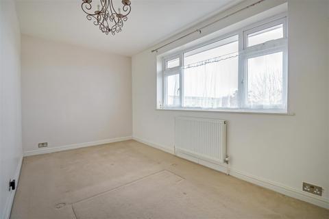 89 Elm Road, Shoeburyness, Southend-on-sea, SS3 9RF