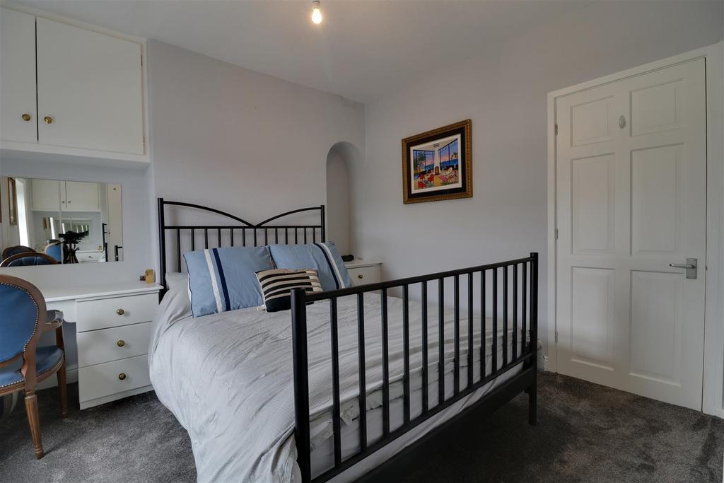 Bedroom 1, 2.jpg
