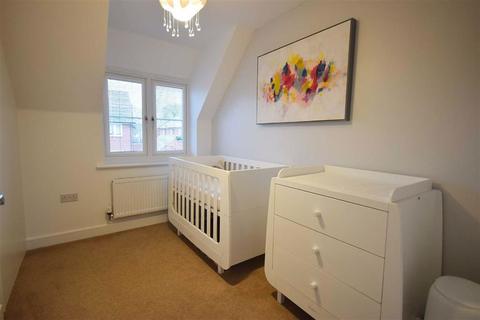 4 Beni Close, Badgeworth, Cheltenham, GL51 6GQ