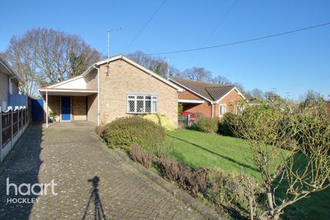61 Highams Road, Hockley, SS5 4DF