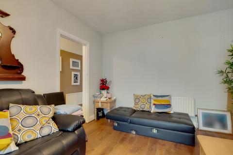 46 Priory Close, Wembley, HA0 2SE