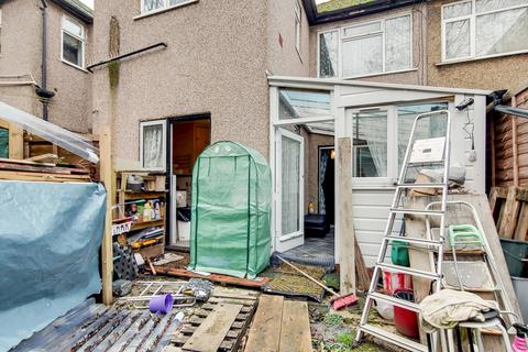 46 Priory Close, Wembley, HA0 2SE