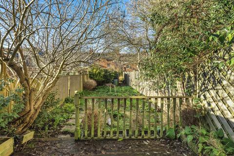 7 Mount Pleasant, Reading, RG1 2TF