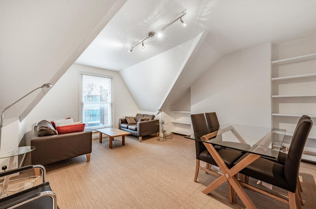 Apartment in Hampstead - View 2