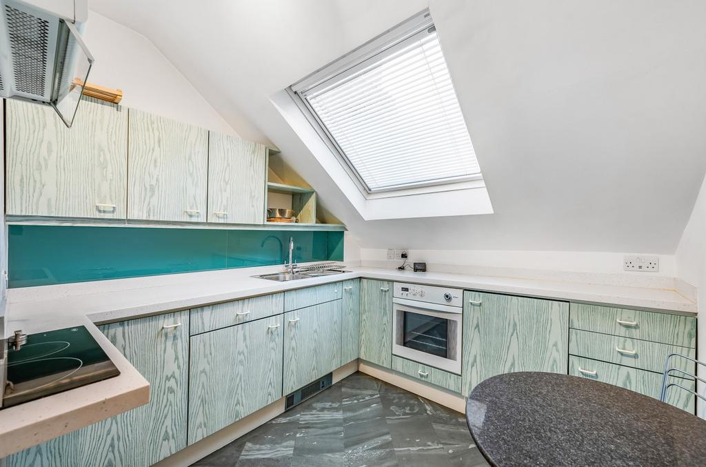 Apartment in Hampstead - View 5