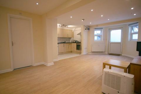 2 bedroom flat to rent, Wallwood Road, London, E11