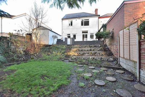 21 Birches Barn Avenue, Wolverhampton, WV3 7BT