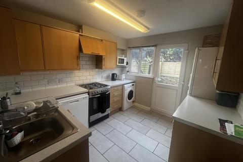 4 bedroom terraced house to rent, Tilehouse Close,  Headington,  HMO Ready 4 Sharers,  OX3