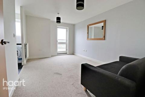 77 Reavell Place, Ipswich, IP2 0ET