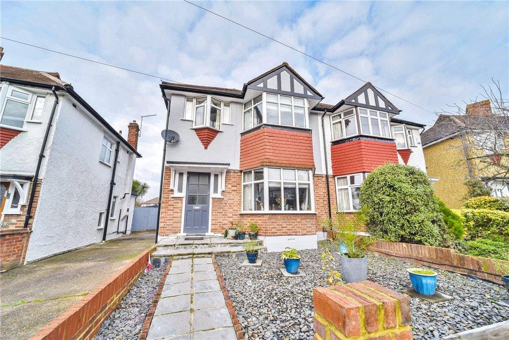 Crane Way, Twickenham, TW2 3 bed semidetached house £669,950