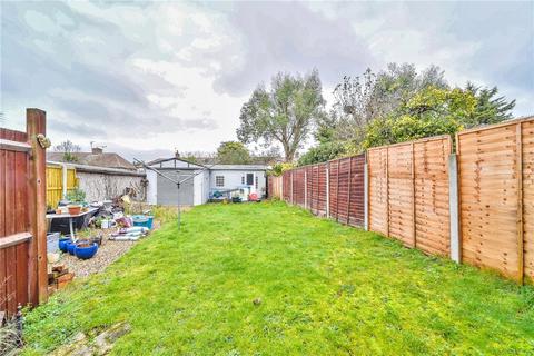 25 Crane Way, Twickenham, TW2 7NH