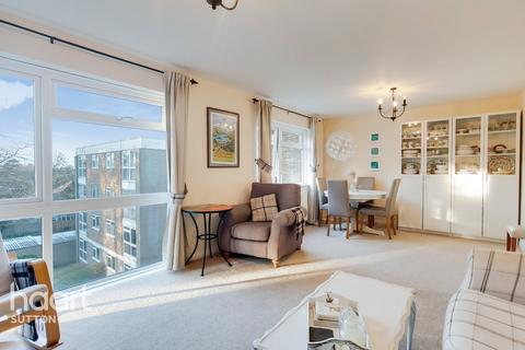 17, Brockham Court Bonchurch Close, Sutton, SM2 6AZ