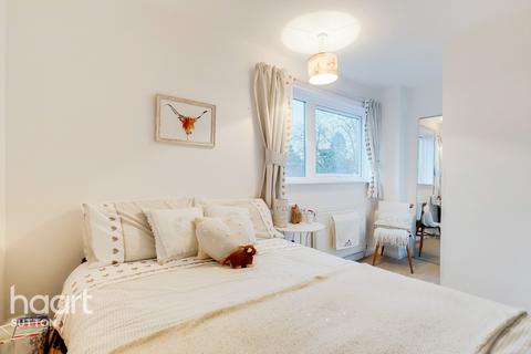 17, Brockham Court Bonchurch Close, Sutton, SM2 6AZ