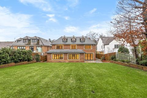 41 Fulmer Drive, Gerrards Cross, SL9 7HG