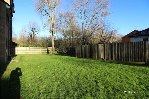 40 Danziger Way, Borehamwood, WD6 5DB