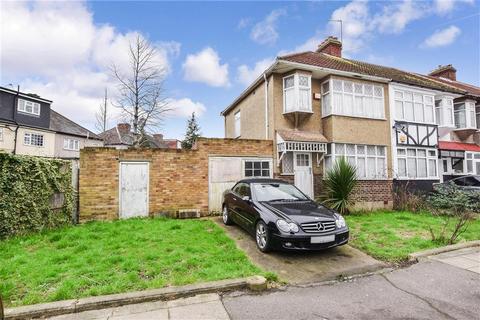 1 Jarrow Road, Romford, RM6 5RH