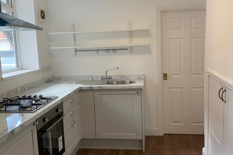 3 bedroom property to rent - Forsyth Road, Newcastle Upon Tyne