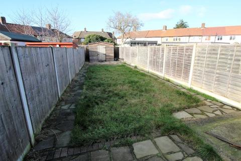 81 Valence Circus, Dagenham, RM8 3LS