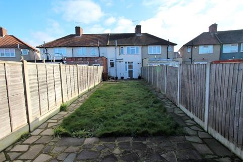 81 Valence Circus, Dagenham, RM8 3LS