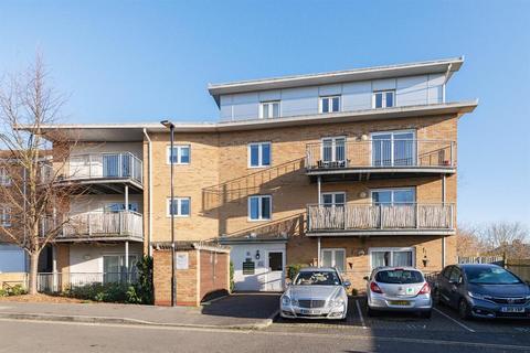 26 Primrose Place, Isleworth, TW7 5BA