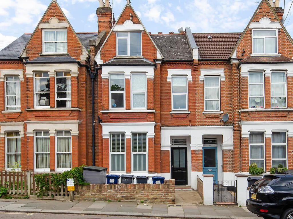 Durham Road, East Finchley, London, N2 2 bed property £585,000