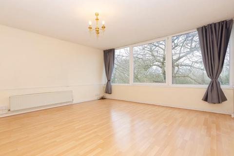 11 Highgate Edge, London, N2 0NT