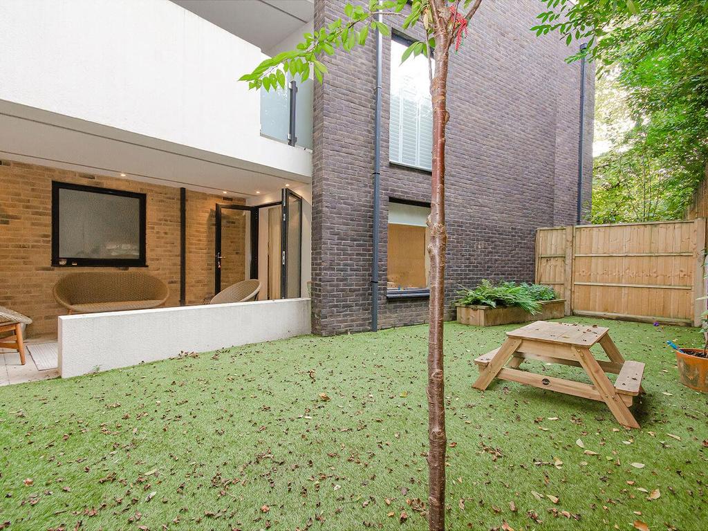 Garden w