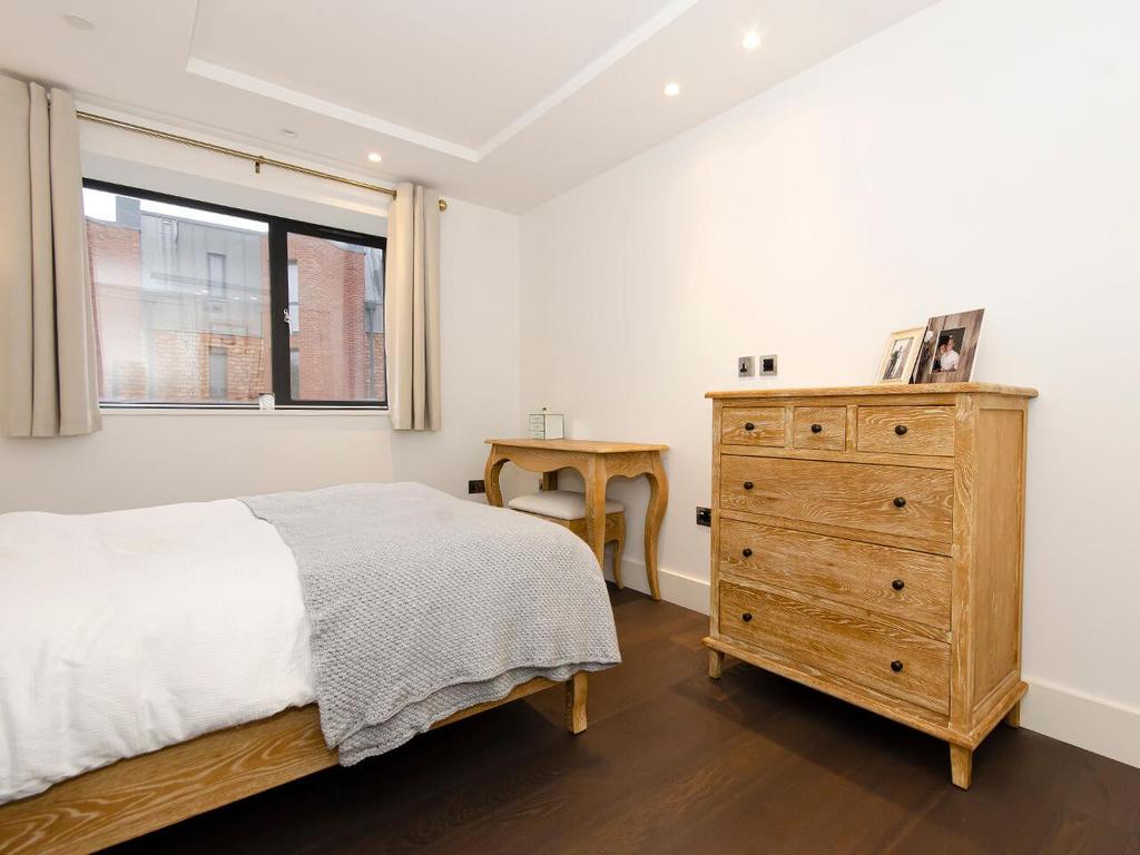 Bedroom 1 b
