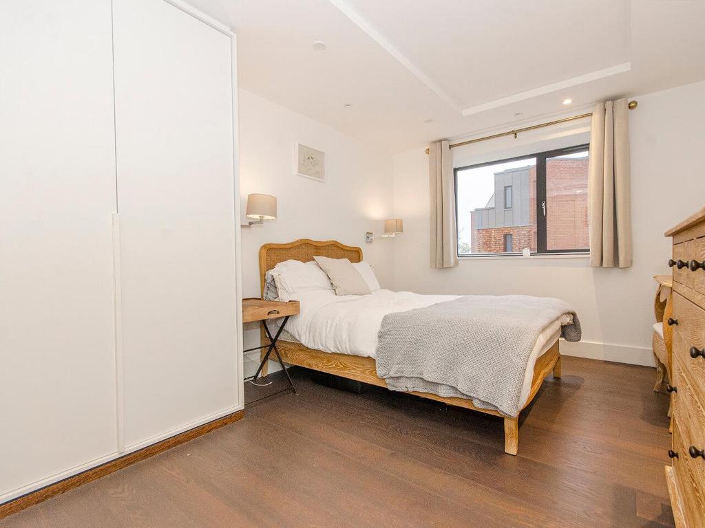Bedroom 1 a