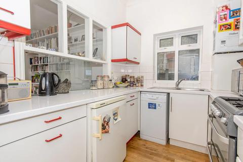 54a Windermere Road, London, N10 2RG
