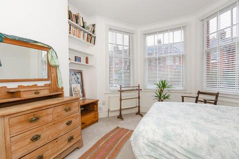 54a Windermere Road, London, N10 2RG