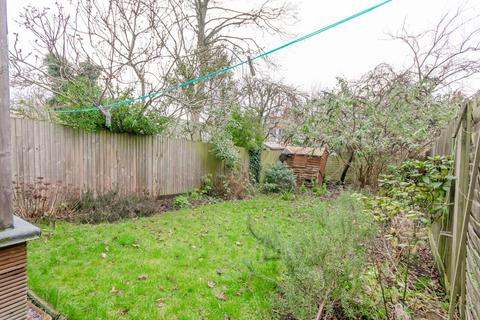 54a Windermere Road, London, N10 2RG