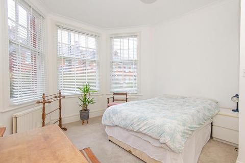 54a Windermere Road, London, N10 2RG