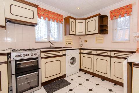 7 Roman Road, London, N10 2NH