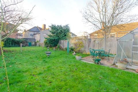 7 Roman Road, London, N10 2NH