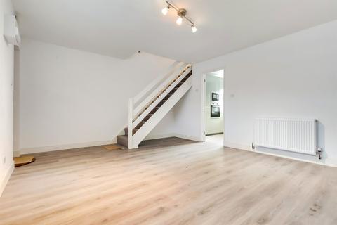6 Juniper Gardens, London, SW16 5TJ