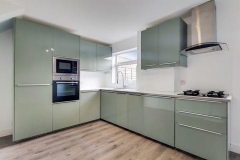 6 Juniper Gardens, London, SW16 5TJ