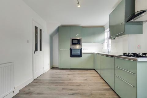 6 Juniper Gardens, London, SW16 5TJ