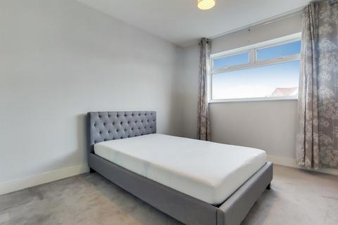6 Juniper Gardens, London, SW16 5TJ